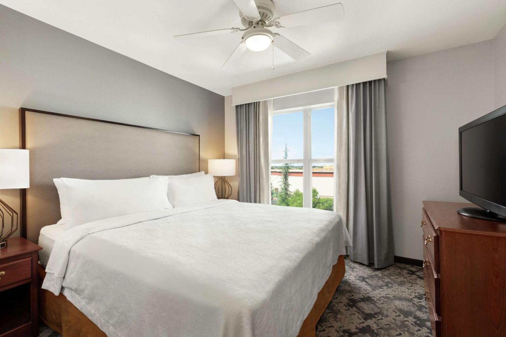 Homewood Suites By Hilton Sacramento/Роузвил Екстериор снимка