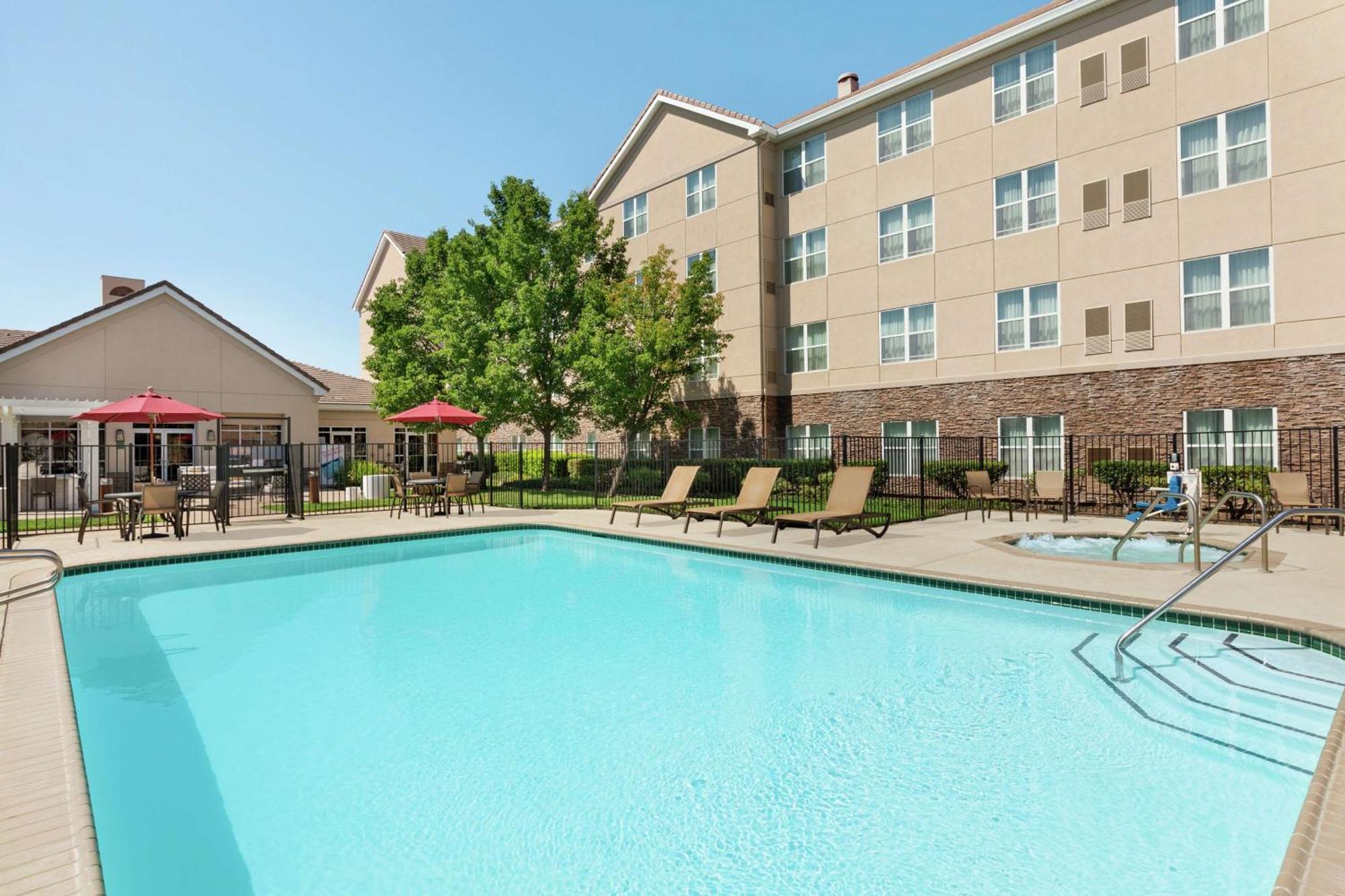 Homewood Suites By Hilton Sacramento/Роузвил Екстериор снимка